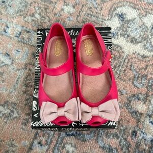 Mini Melissa Mini Ultragirl Beauty and Pink Bow Girls Size 9